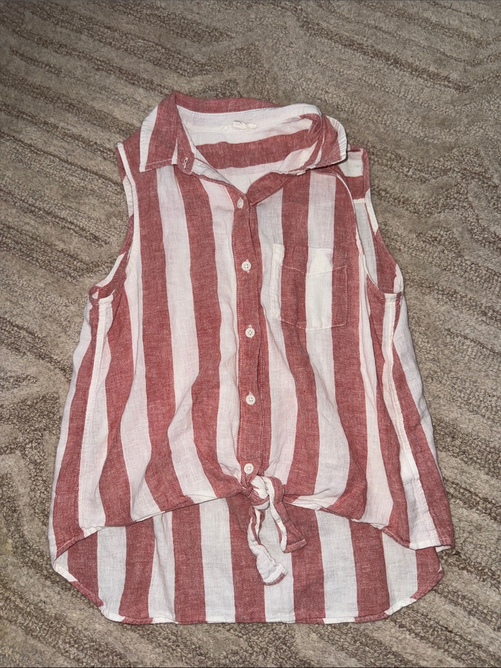 beachlunchlounge Red & White Striped Sleeveless Button-Down Tie Top